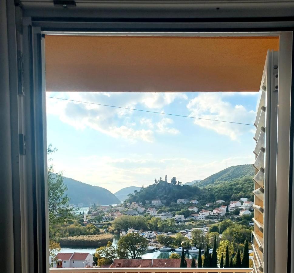 Apartament The A View